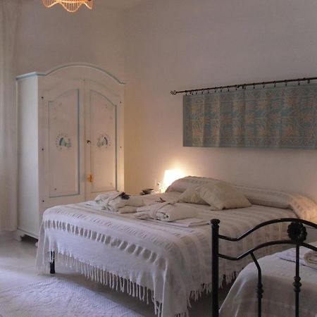 B&B Fragus E Saboris De Sardigna Sadali Номер фото